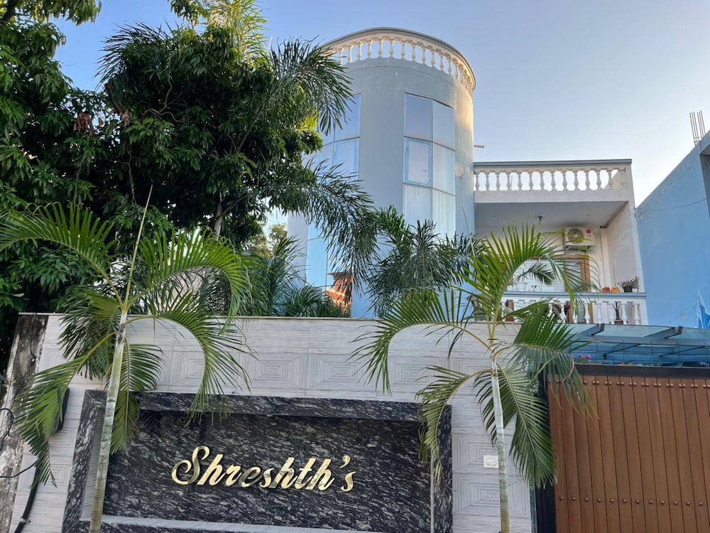 Groomgo The Grand Mansion Noida — Greater Noida