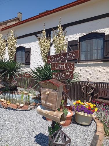 XXL apartman Treasure Hunters Academy — 4-Star Luxury Hotel in Bjelovar, Croatia