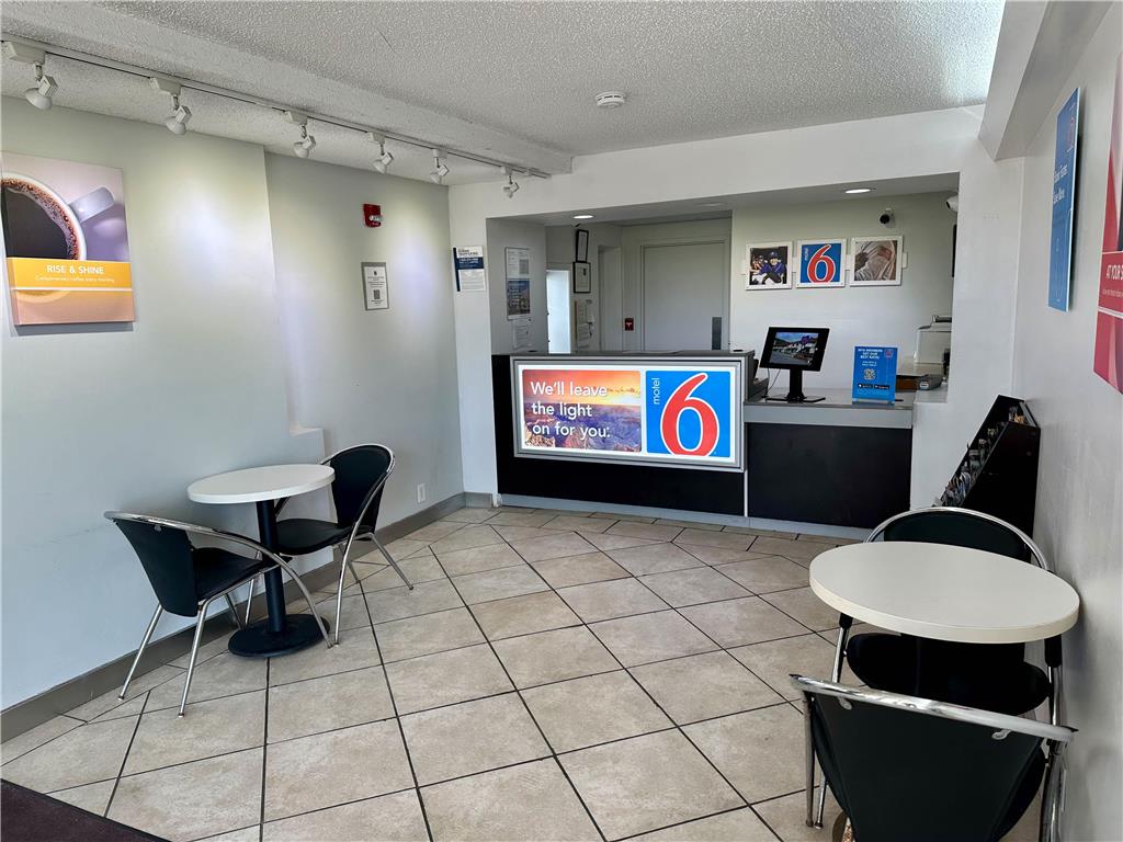 Motel 6 West Monroe LA - photo 13