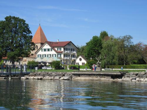 Le Debarcadere — 4-Star Luxury Hotel in Ecublens, Switzerland