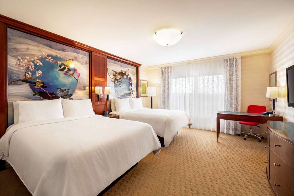 Viana Hotel and Spa Trademark Collection by Wyndham - photo 23