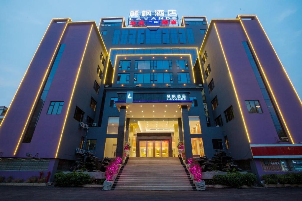 Lavande Hotel Yingde Yingzhou Avenue in Yingcheng, People's Republic of China
