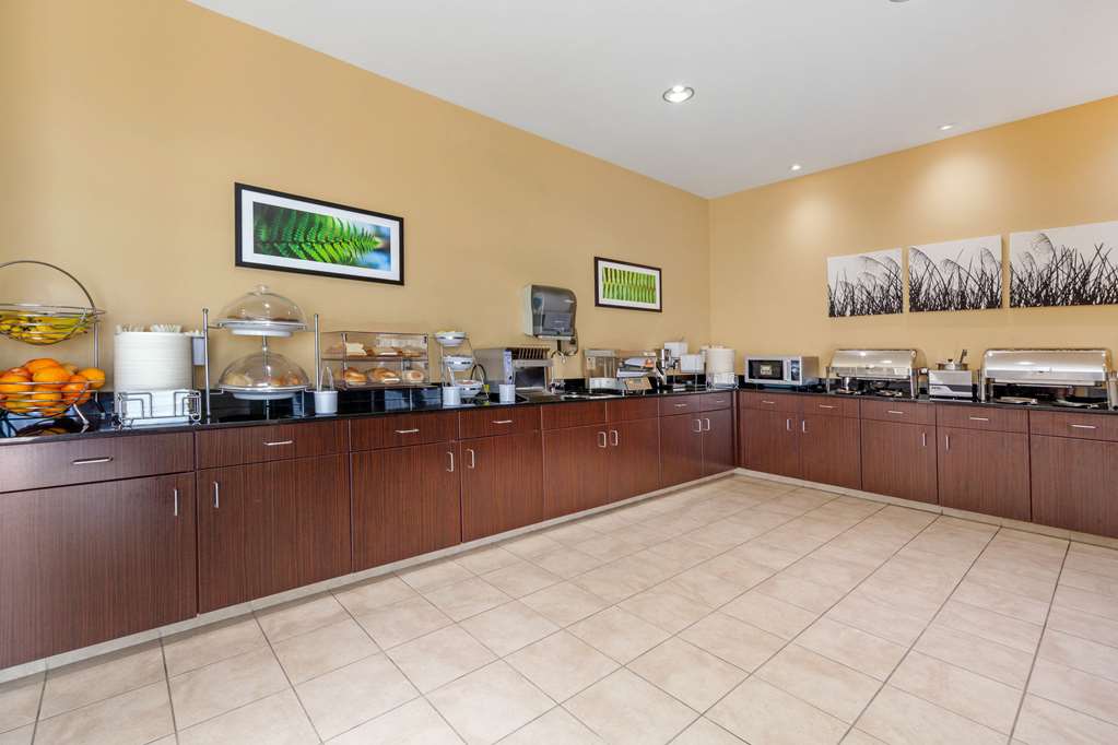 Sleep Inn & Suites Bismarck I 94 - photo 37