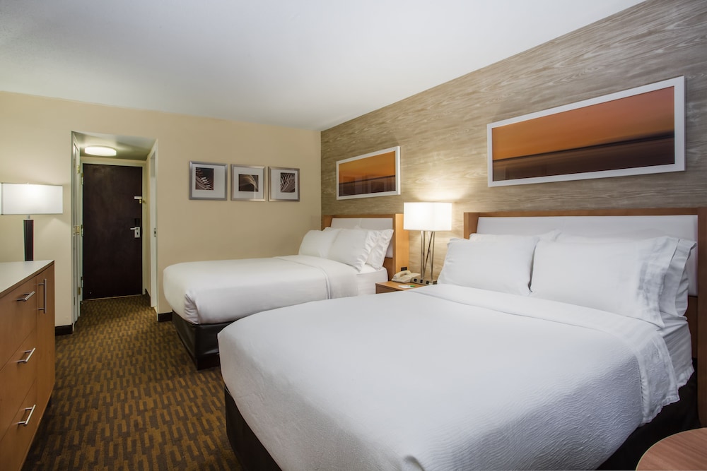 Holiday Inn Saratoga Springs by IHG - photo 12