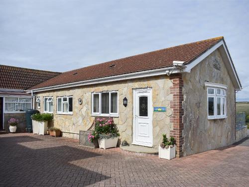 Sunset Cottage — 4-Star Luxury Hotel in Chickerell, United Kingdom