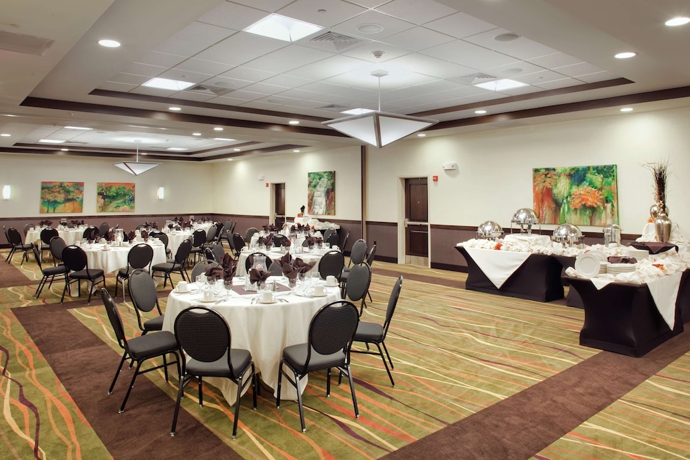 Hilton Garden Inn Springfield MO - photo 34