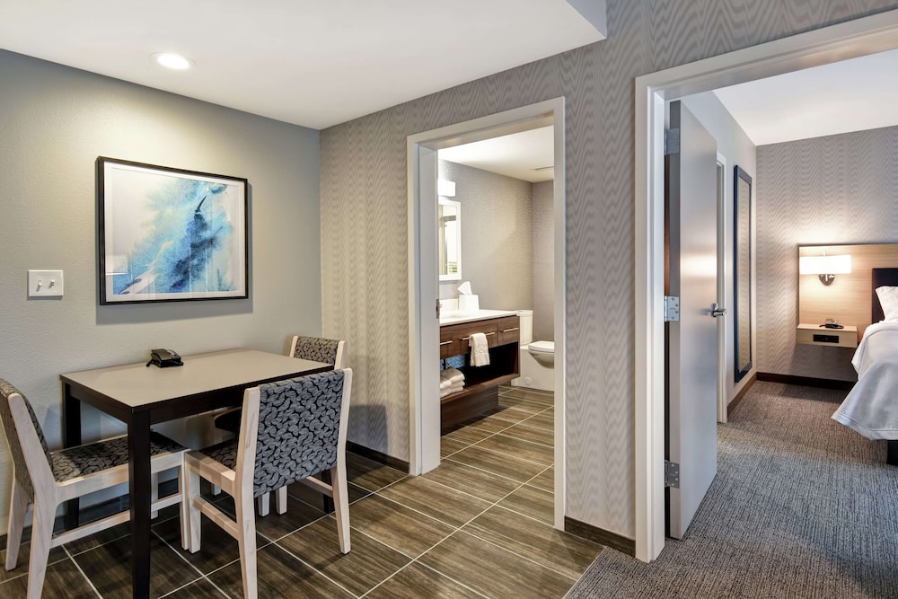 Home2 Suites by Hilton Georgetown - photo 16