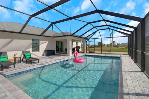 Luxury Retreat with Heated Saltwater Pool and Big Patio Perfect for 2 families in Cape Coral, United States