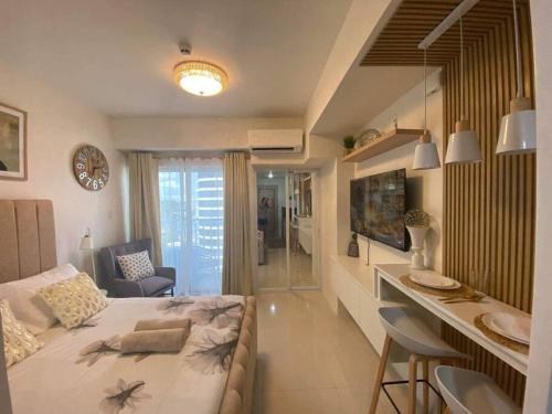Inspiria Condo Davao Chrystelle Staycation — 4-Star Luxury Hotel in Davao, Philippines