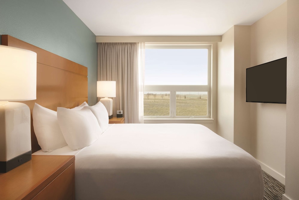 Hyatt House Denver Airport - photo 21