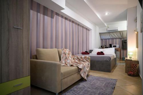Premium Athenian District Urban Studio — 4-Star Luxury Hotel in Athens, Greece