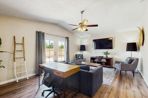 Gable’s Corner in Mesa, United States