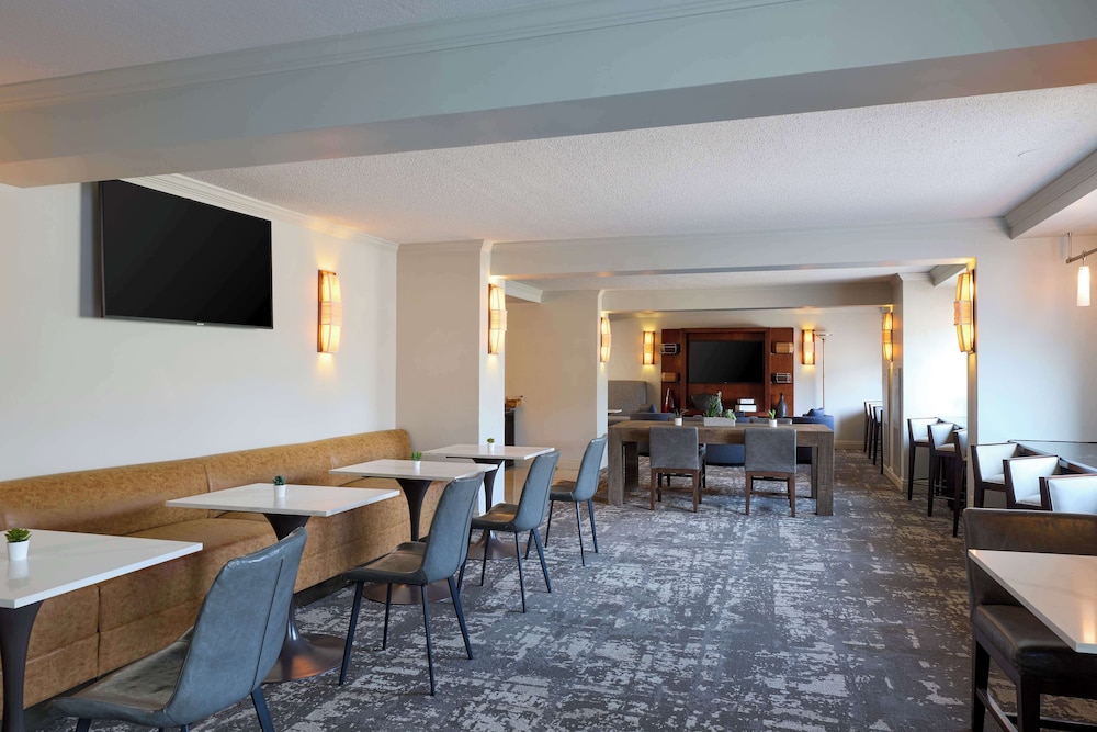 DoubleTree by Hilton Minneapolis Airport MN - photo 47