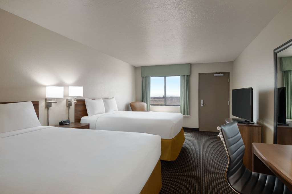 Travelodge by Wyndham Vaughn - photo 19