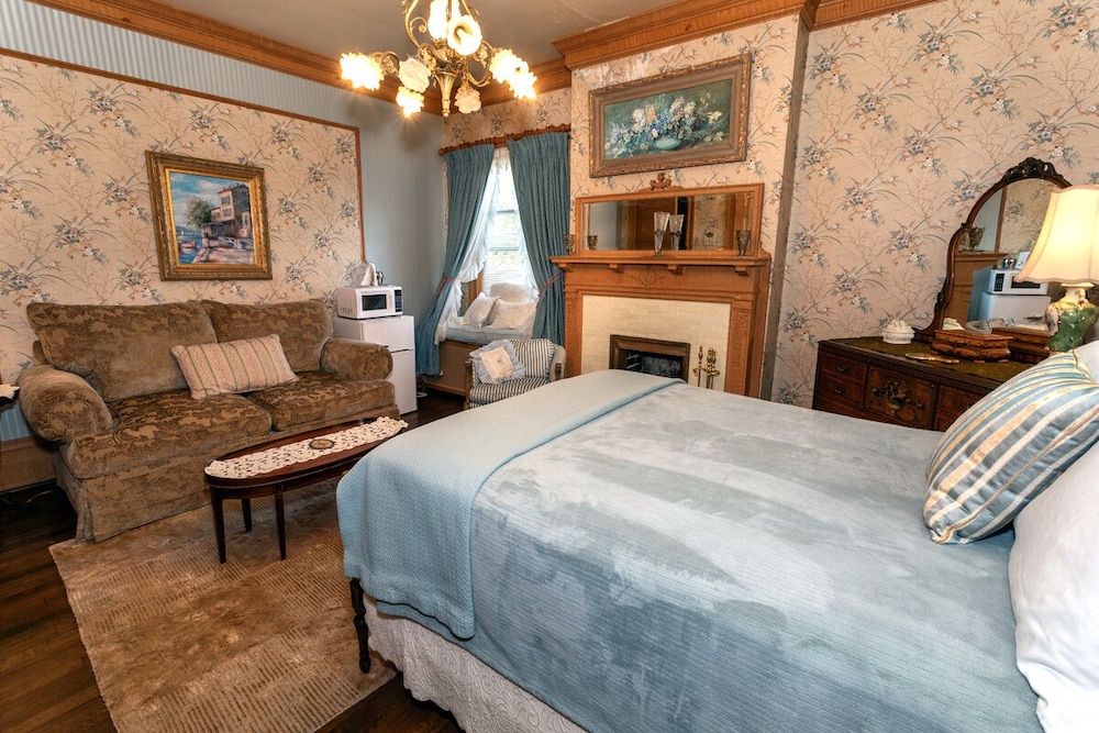 South Broadway Manor - photo 53
