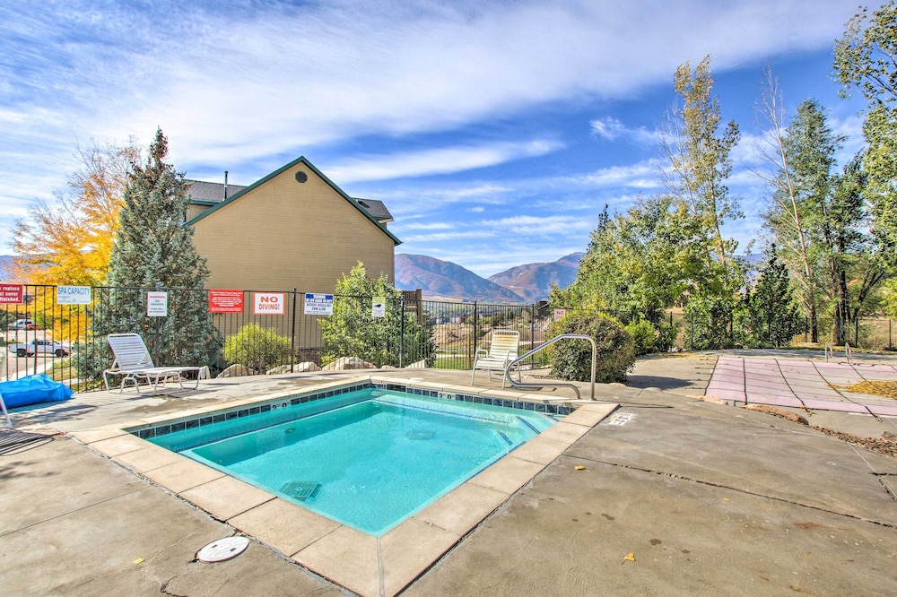 Cozy Eden Condo Retreat Less Than 6 Mi to Ski Resort - photo 2