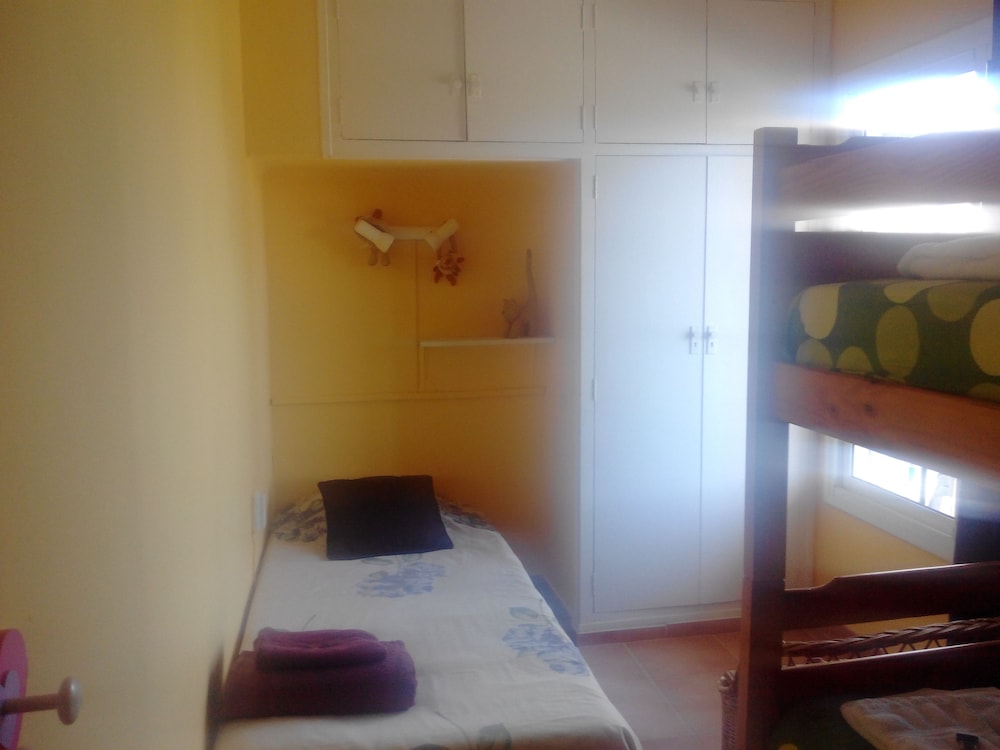 Apartamentos Cabrera de Mar — Cabrera De Mar — photo 2