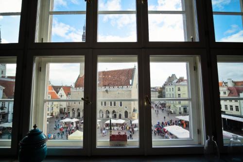 Dream Stay Main Square Apartment with Picturesque View