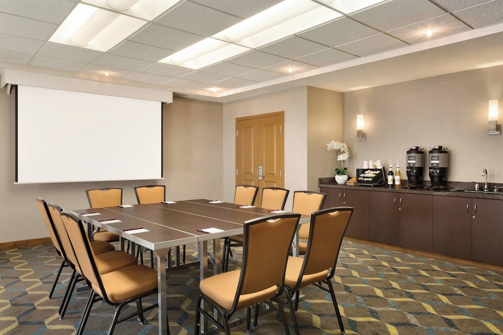 Residence Inn by Marriott San Diego North San Marcos - photo 26