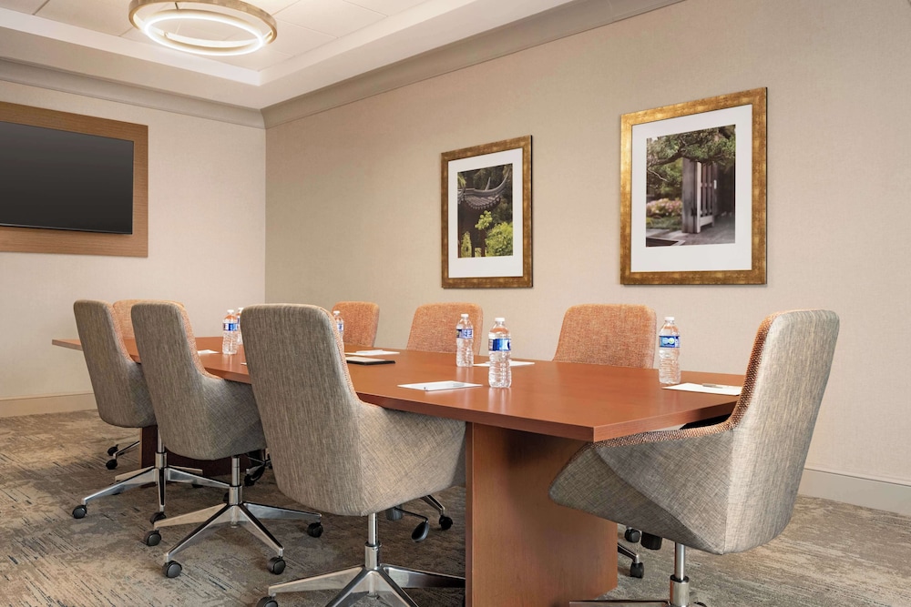 Hilton Garden Inn Fort Collins - photo 39