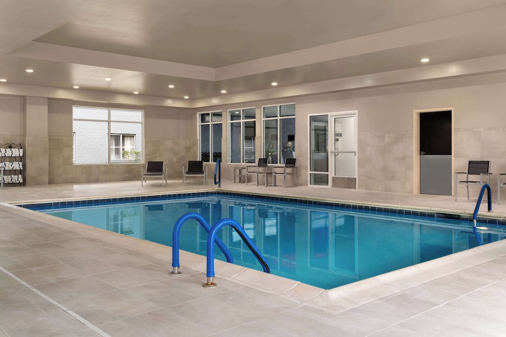 Homewood Suites by Hilton Richmond Airport - photo 31