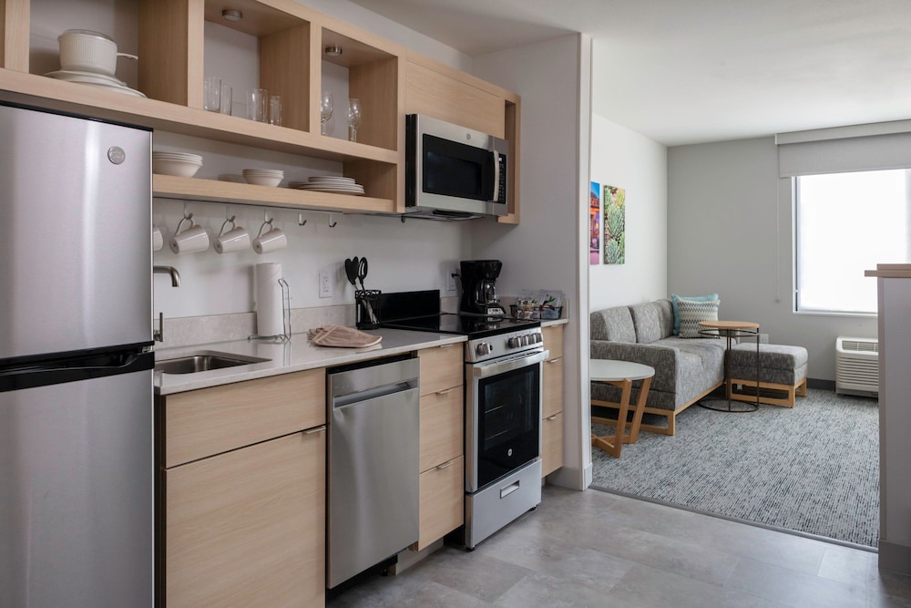 TownePlace by Marriott Suites Buckeye Verrado - photo 8
