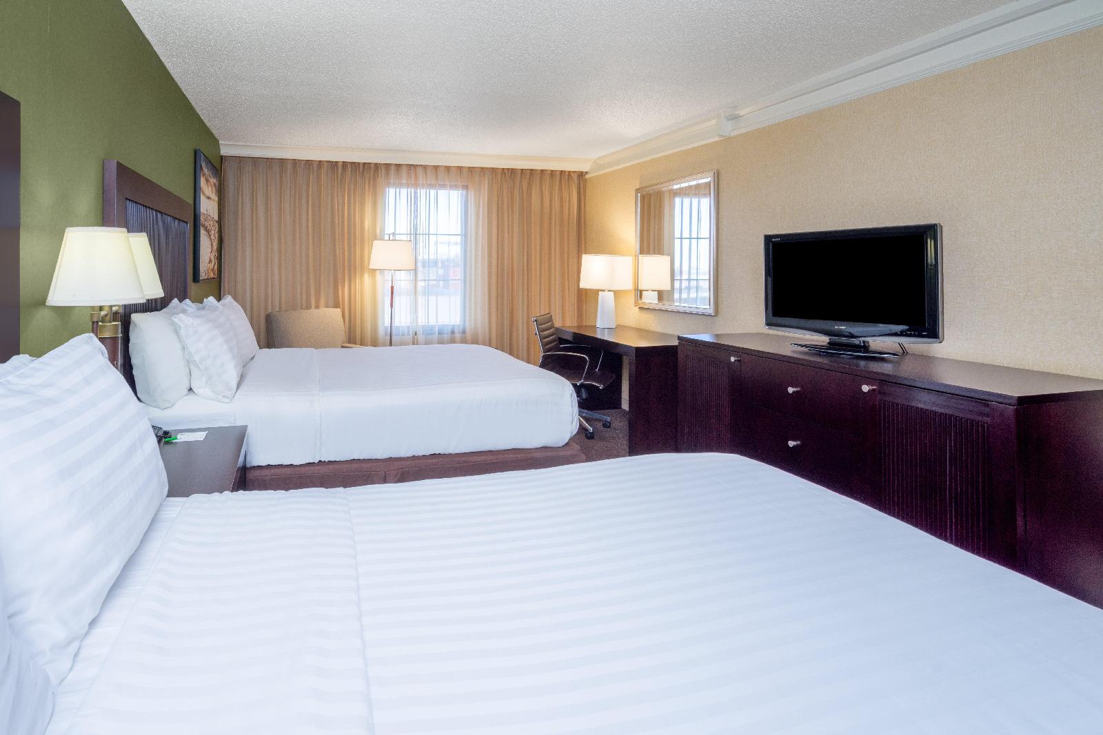 Holiday Inn Inner Harbor - photo 5