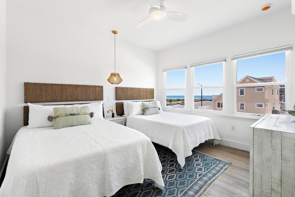 The Hideaway Hotel - photo 13