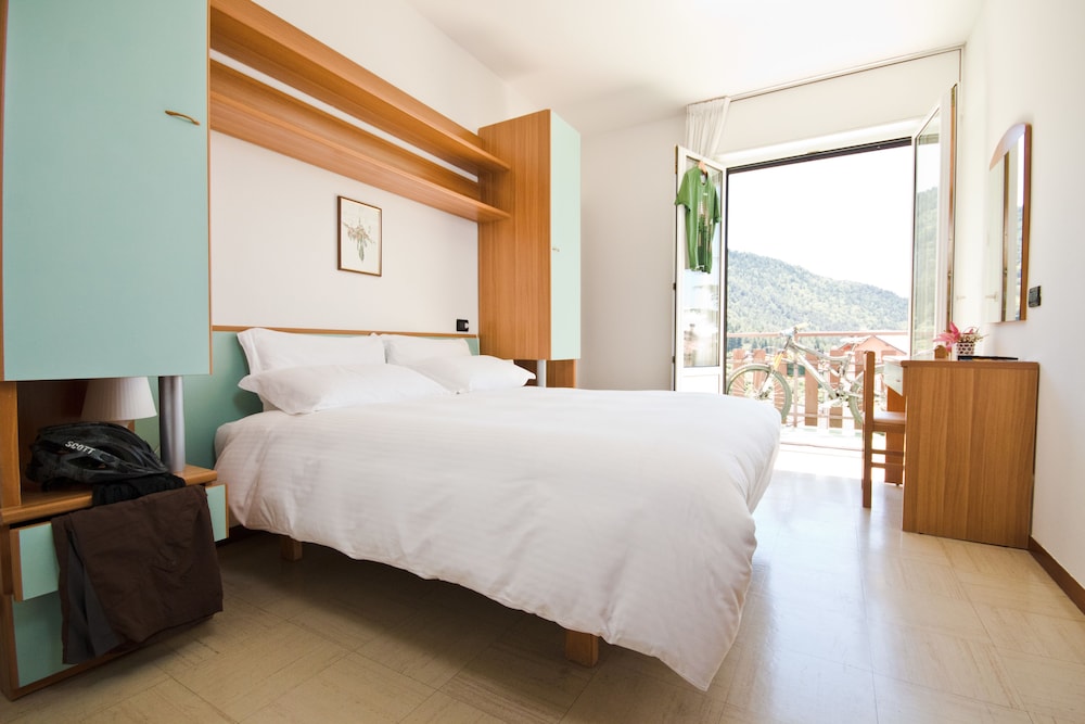 Hotel Martinelli — Mori