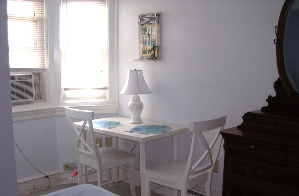 Homestead Beach Hotel - photo 14