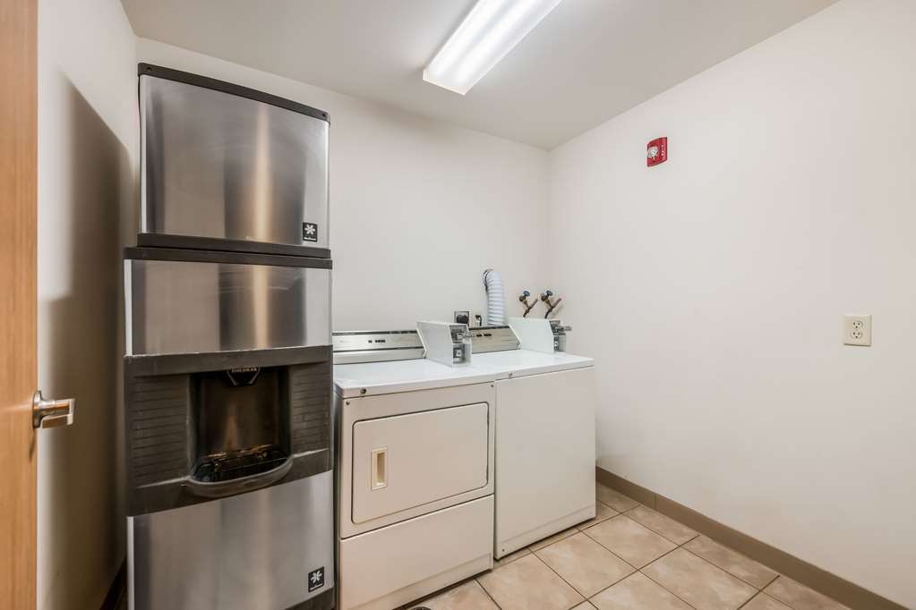 Econo Lodge Rice Lake - photo 32