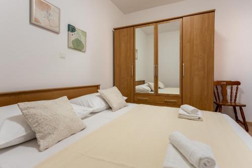 Summer Omiš apartment — 4-Star Luxury Hotel in Omis, Croatia