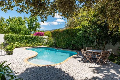 Oak Manor Boutique Guest House