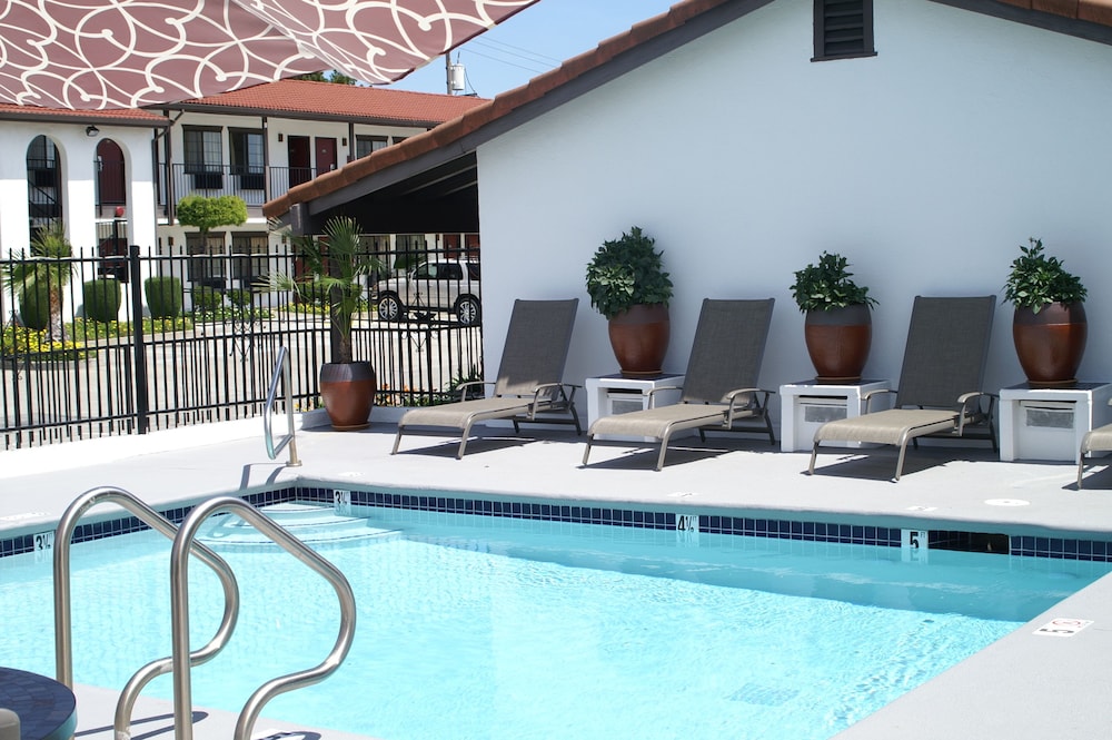Travelodge by Wyndham Vallejo - photo 20