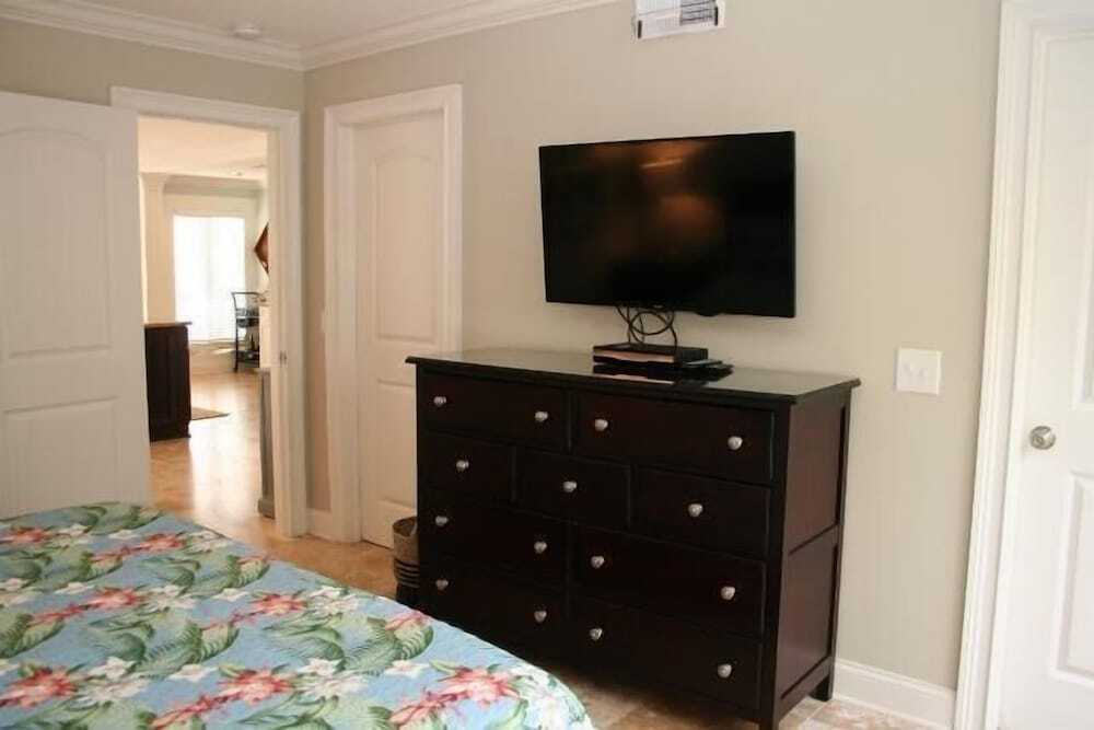 210 Twin Oaks at The Sea Pines Resort - photo 6