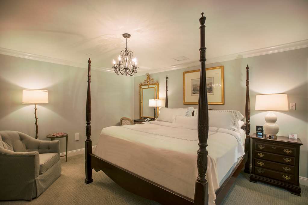 Bienville House Hotel - photo 23