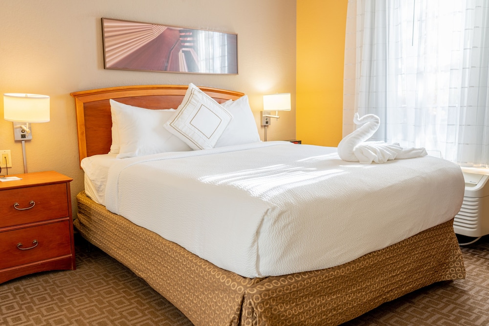 TownePlace Suites by Marriott Dallas Las Colinas - photo 6