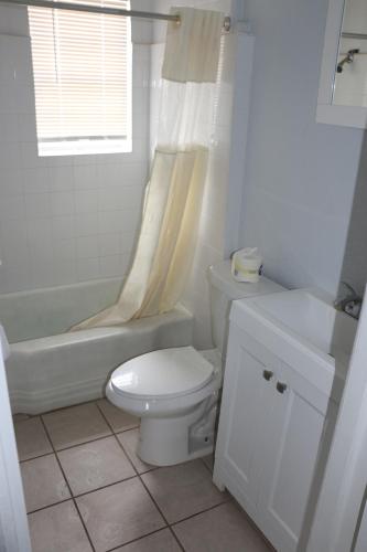 Travel Inn Fort Pierce - photo 79
