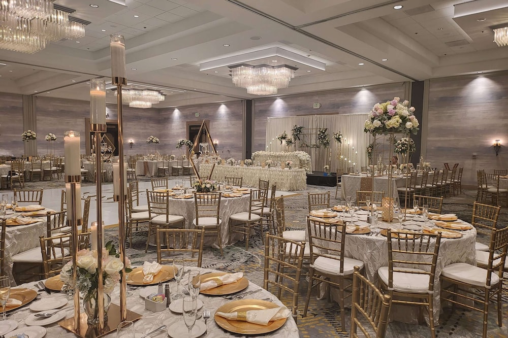DoubleTree by Hilton Hotel Modesto - photo 42