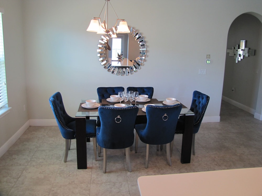 Balmoral Resort 194kb 6 Bedroom Home by RedAwning - photo 51