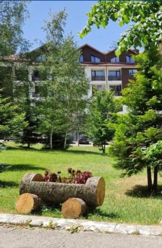 PinePino Borovets aparthotel Borovets Gardens A60 in Samokov, Bulgaria