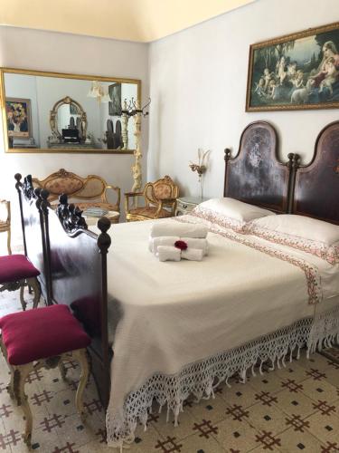 Suite 120 — 4-Star Luxury Hotel in Noto, Italy
