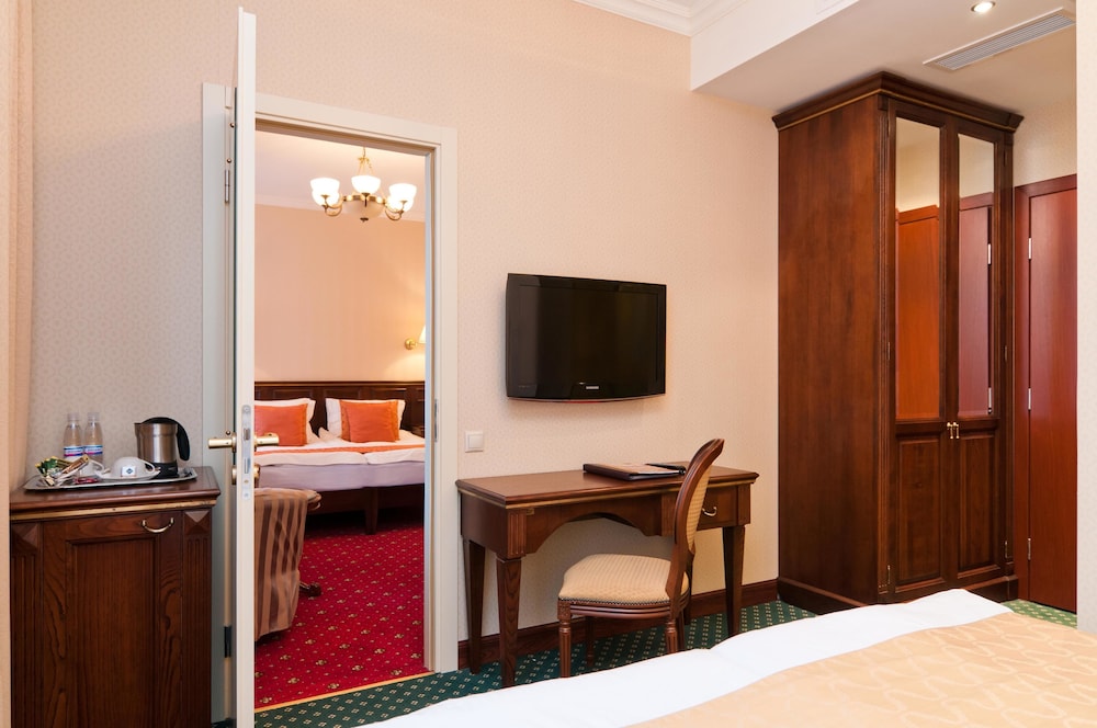 Tradition Hotel — 4-Star Luxury Hotel in Saint Petersburg, Russia