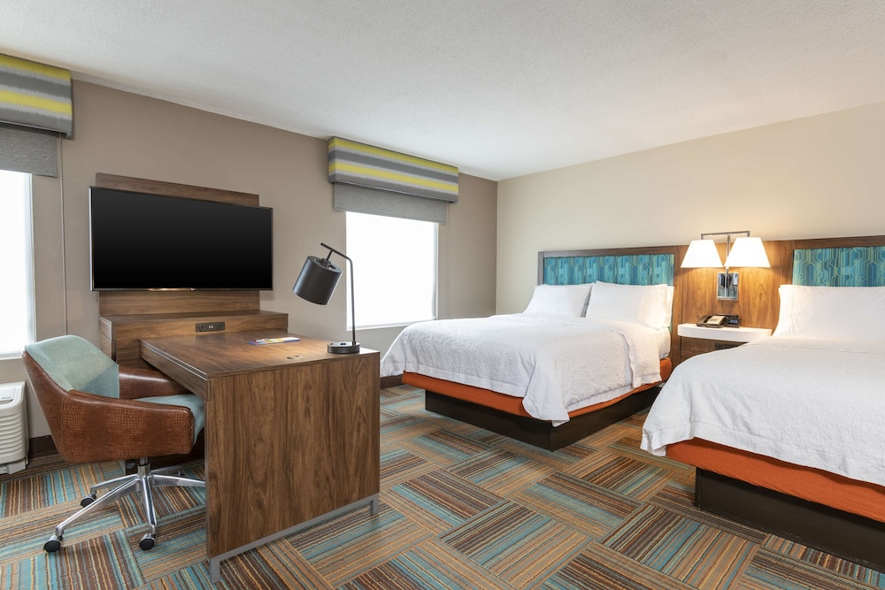 Hampton Inn & Suites Fort Myers Colonial Blvd - photo 9