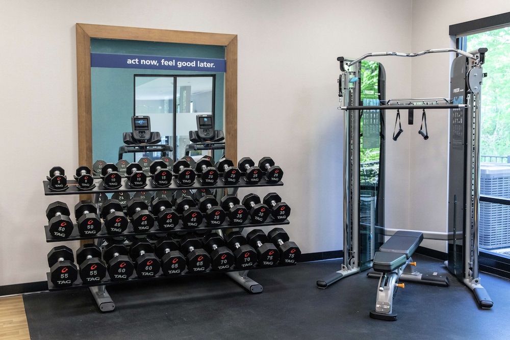 Hampton Inn Black Mountain - photo 15