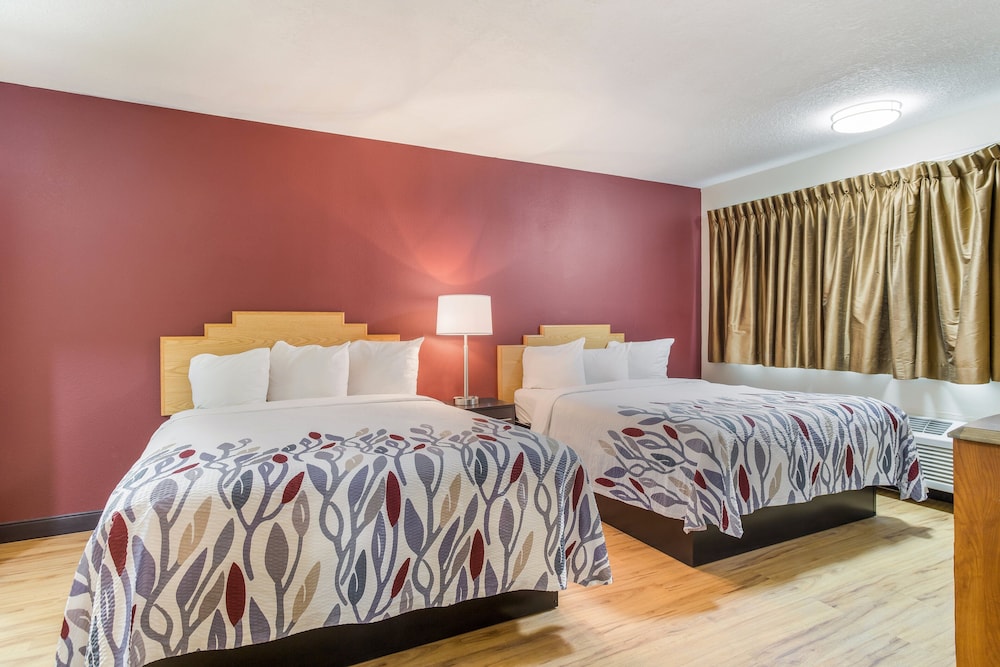 Red Roof Inn Albuquerque Midtown - photo 9