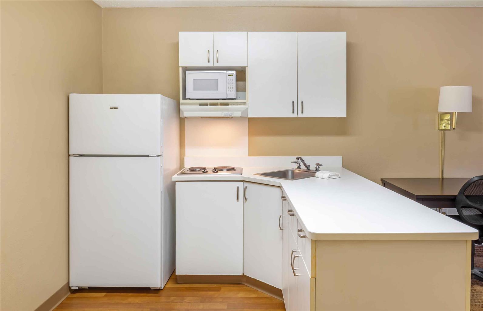 Extended Stay America Suites Atlanta Kennesaw Town Center - photo 26