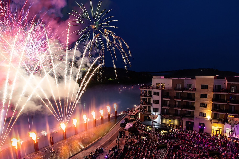 Hilton Promenade at Branson Landing - photo 84