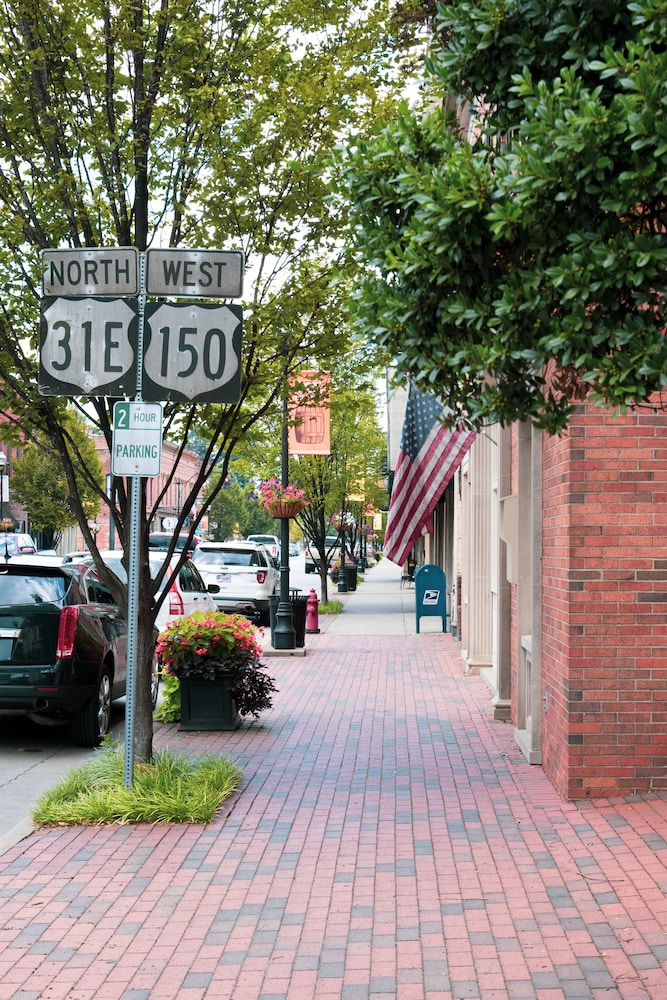 Distill Inn - photo 97