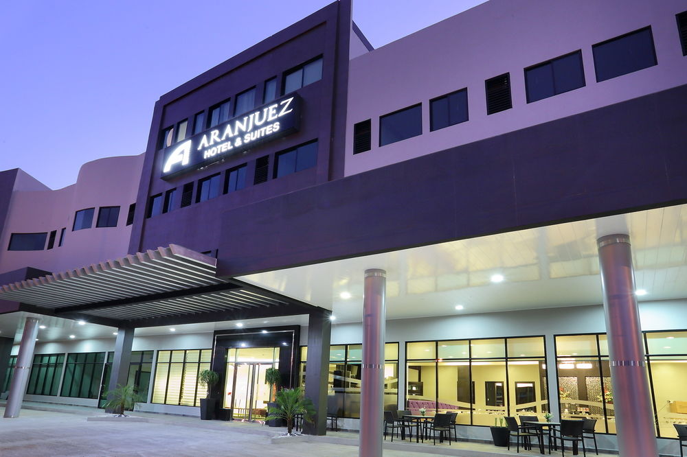Aranjuez Hotel & Suites — David — photo 4